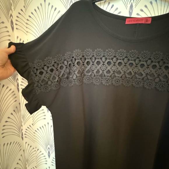 Scarlett Black Flutter Sleeve Boxy T-Shirt plus size 2X NWT - Picture 3 of 6